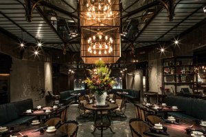 Mott 32