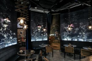 Mott 32