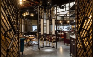Mott 32